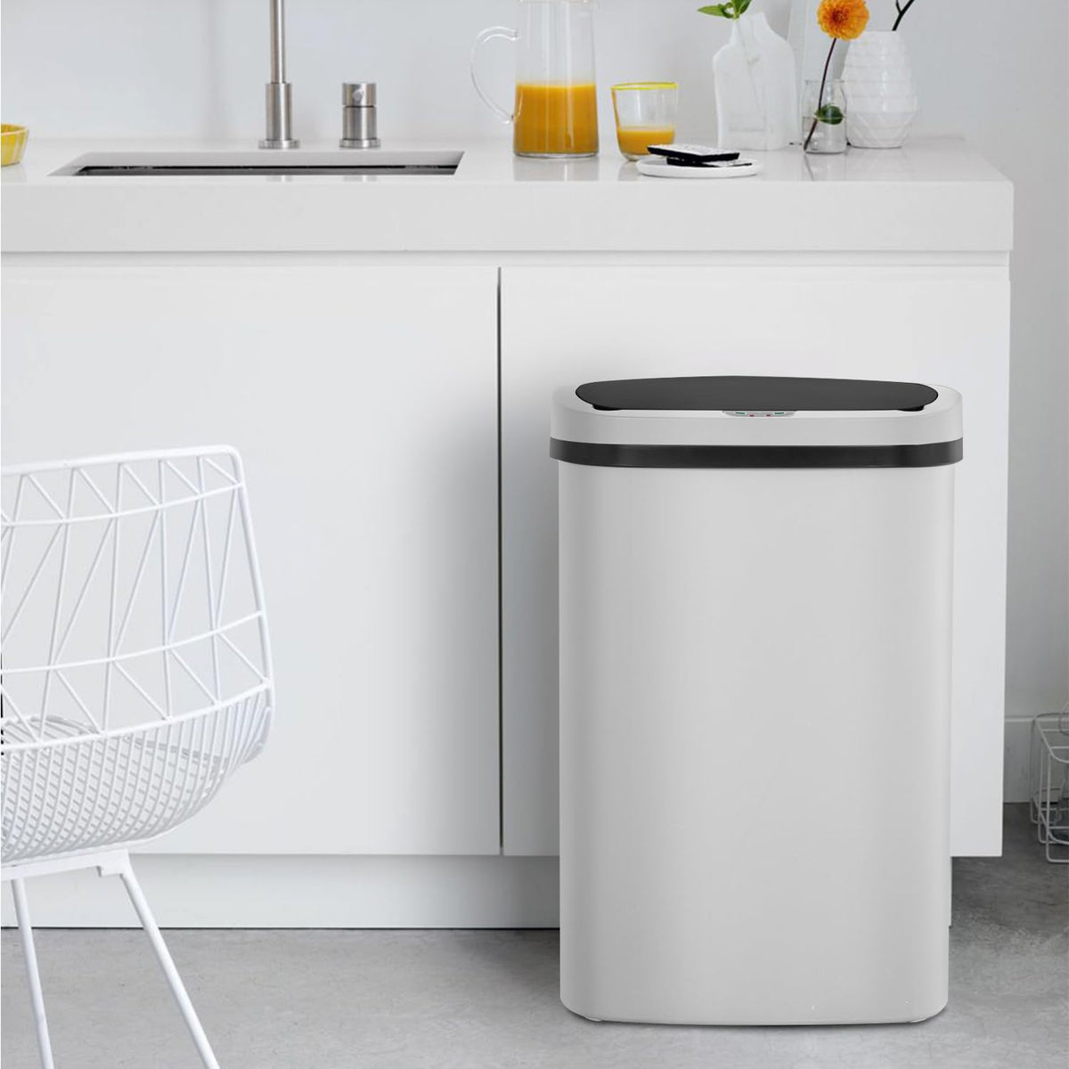 BestOffice | 13 Gallon Stainless Steel Trash Can with Lid | Steel