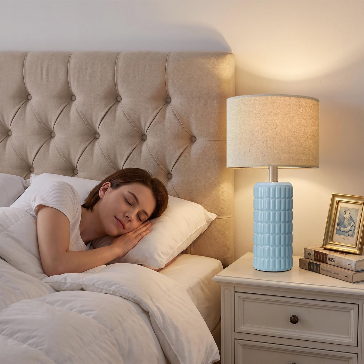 Seealle 23" Modern Ceramic Table Lamps Set of 2, Lamps for Bedroom, White