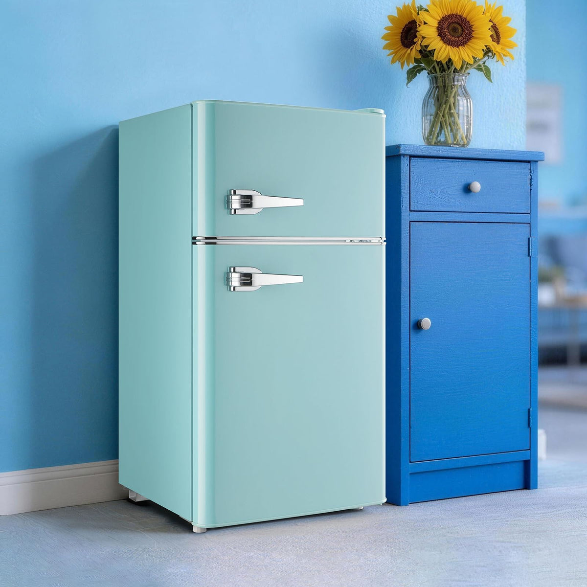 Mini Fridge with Freezer, 3.5 cubic feet 2- Doors Small Refrigerator Features 7 Gear Mechanical Control, Side Bottle Rack, Ideal for Dorm, Kitchen, Apartment, Office, Silver
