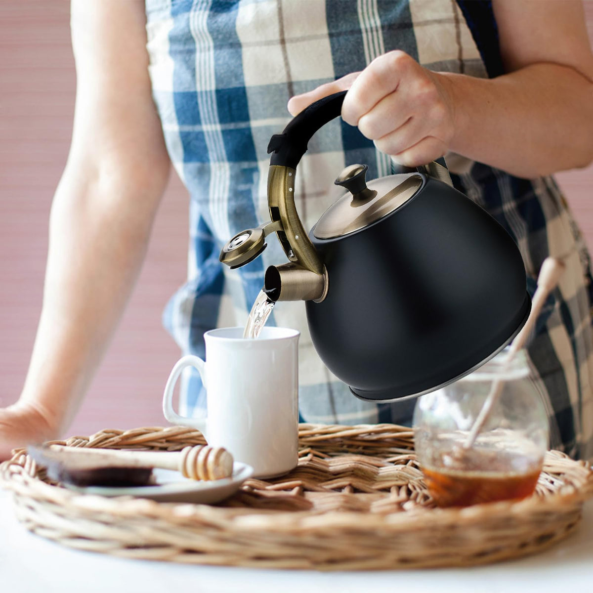 Tea Kettle for Stove Top Whistling Teapot, 3.2Q Tea Pot Stainless Steel Teakettle with Heat Proof Ergonomic Handle