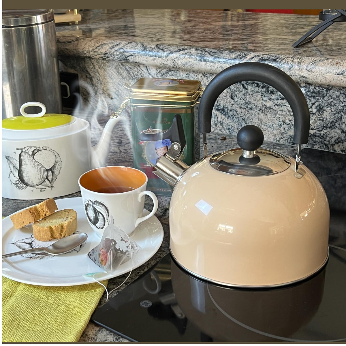 Lily's Home 2 Quart Stainless Steel Whistling Tea Kettle, the Perfect Stovetop Tea and Water Boilers for Your Home, Dorm, Condo or Apartment. (Blue)