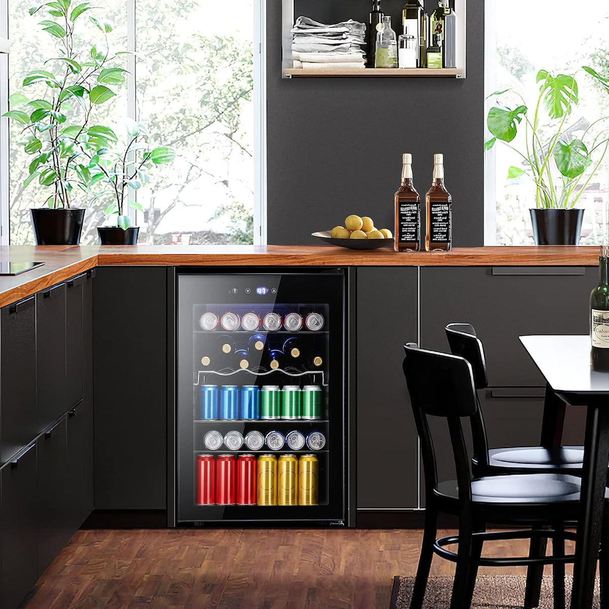 Kismile 4.5 Cu.ft Beverage Refrigerator and Cooler,145 Can Mini Fridge Glass Door with Digital Temperature Display for Soda,Beer or Wine,small Drink Dispenser Cooler for Home,Office or Bar (Black)